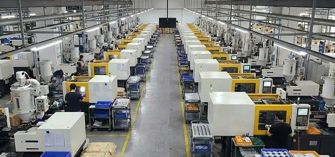 크렐로 글로벌 협력사 사출 양산 공장 전경